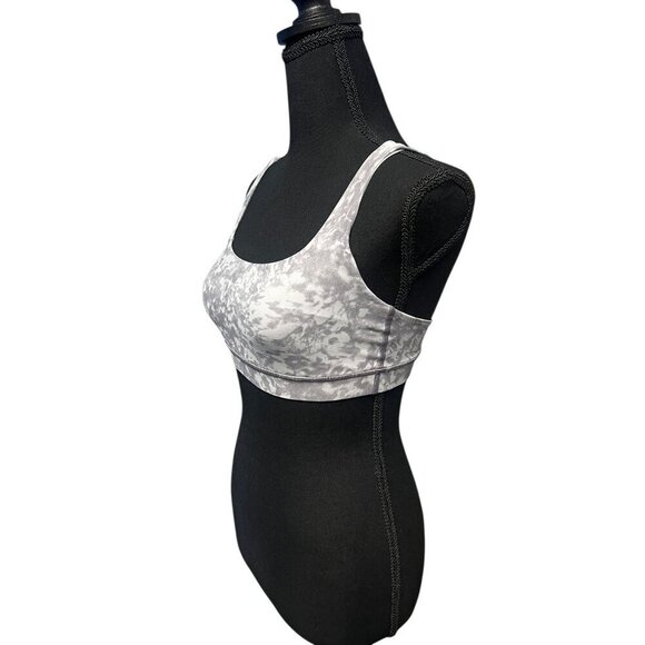 Lululemon Energy Bra Silver Grey Geometric Print, ACTIVEWEAR, GYM STRETCH, 2 - Picture 2 of 11